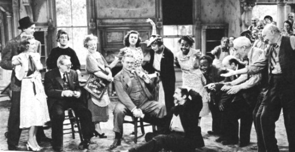 This is what I call an ensemble cast! You Can't Take it With You won Best Picture at the Oscars that year, won Capra his third Best Director Award and was the highest-grossing movie of the year.